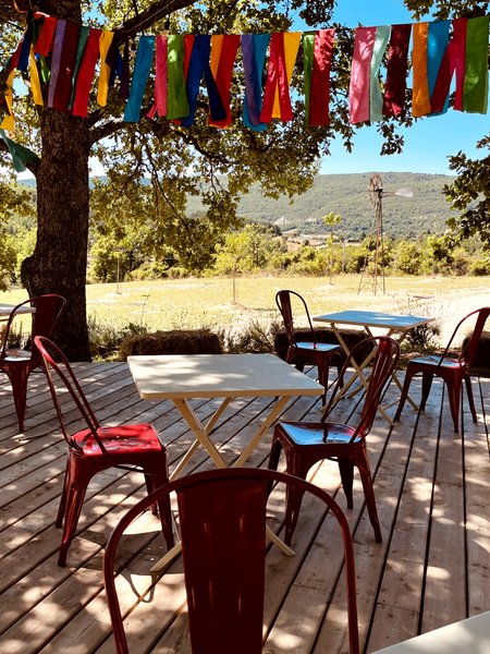 Domaine AbracadaRoom : Le Stéréo Motel - Image 3