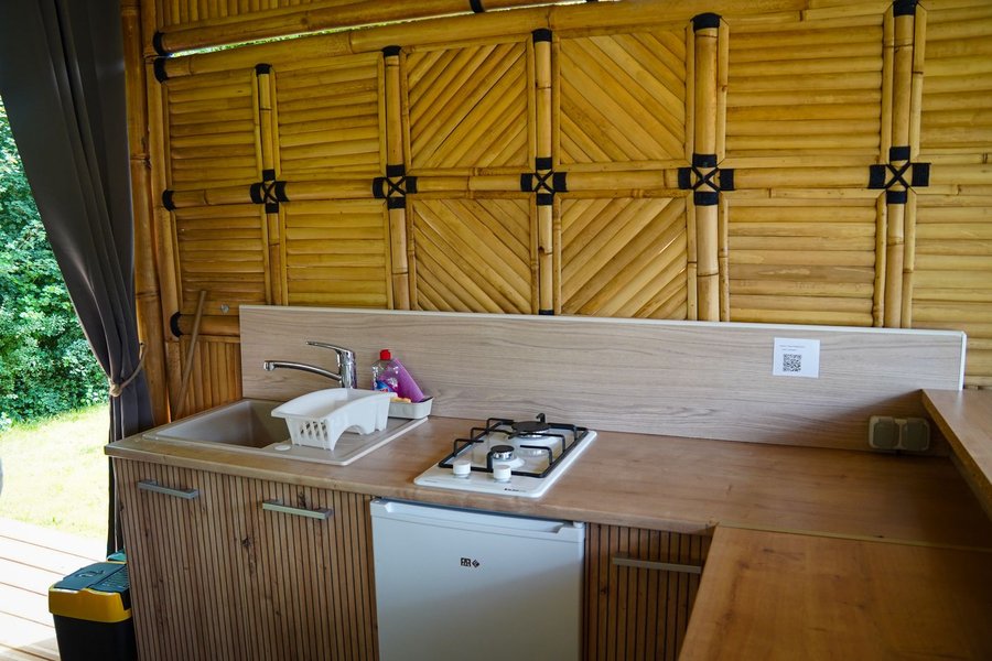 Hébergement AbracadaRoom : Le dodôme sous son gazebo & Spa - Image 18