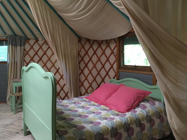 Hébergement AbracadaRoom : Yourte Enchantée au coeur de la Nature - Image 4
