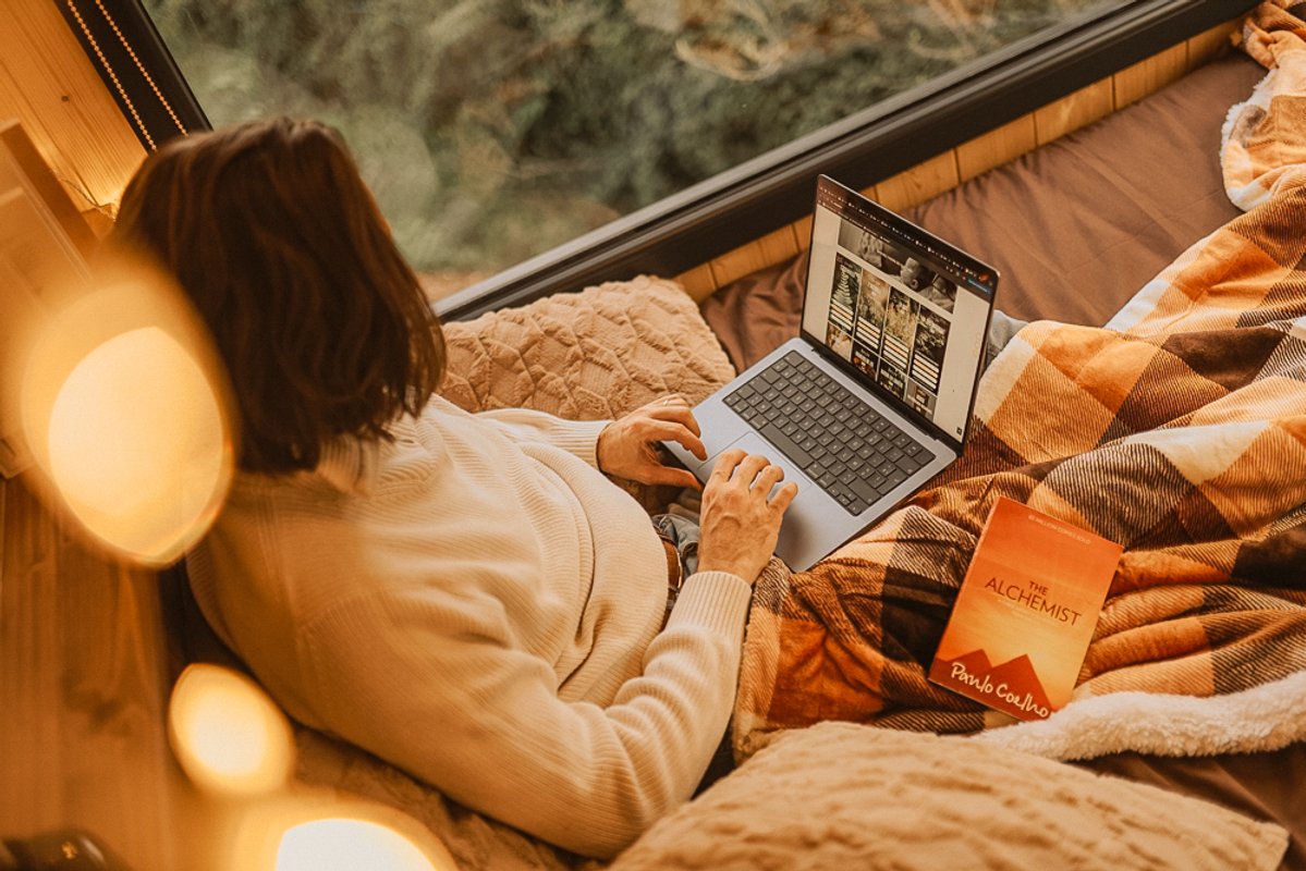 ※ Homnest ※ Panorama des Puys à Cheval ※ Refuge 2 à Châtel-Guyon (7)