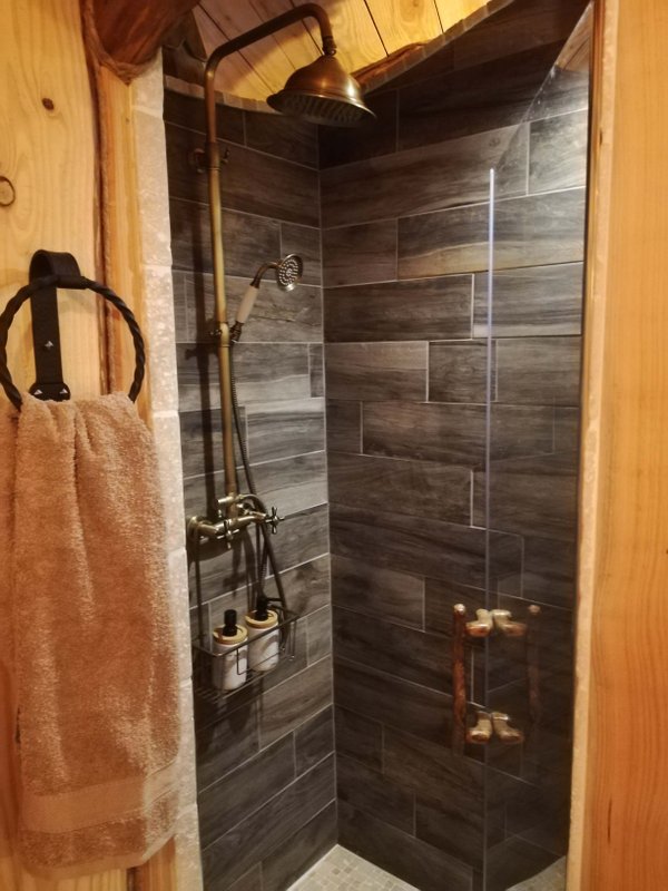 La cabane du Hobbit  des Fadets à Magné (12)