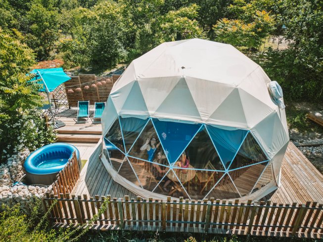 Hébergement AbracadaRoom : Bulle Insolite et SPA Premium Sérénité - Image 1