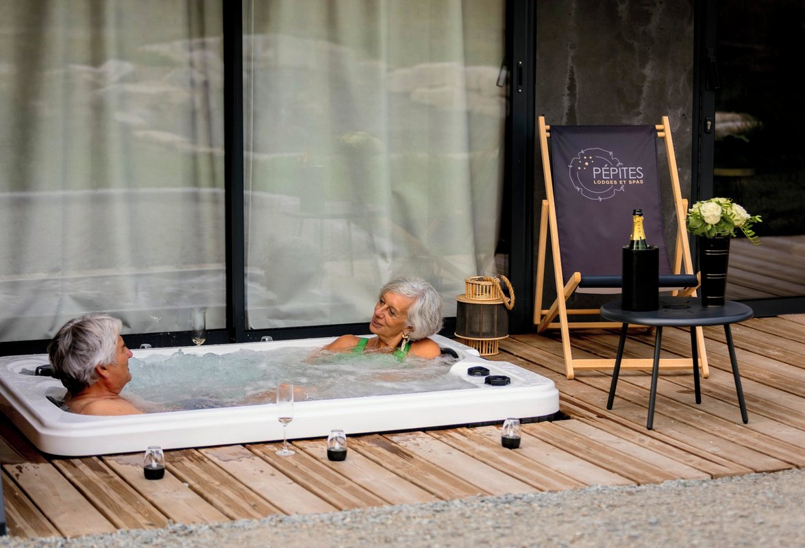 Pépites Lodges et Spas Lodge 2 Exclusif à Prémilhat (25)