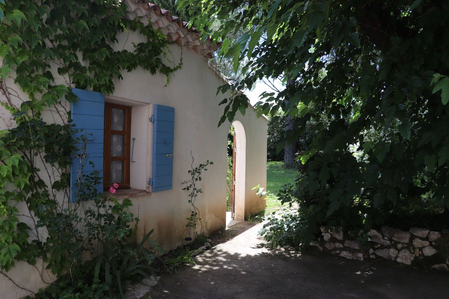 Hébergement AbracadaRoom : Joli cabanon provençal avec vue sur Sainte Victoire - Image 5