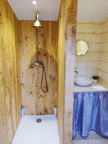 Hébergement AbracadaRoom : Le Dôme Transparent & son spa - Image 12