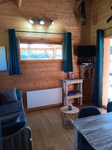 Hébergement AbracadaRoom : La Cabane des Combes & Spa - Image 10