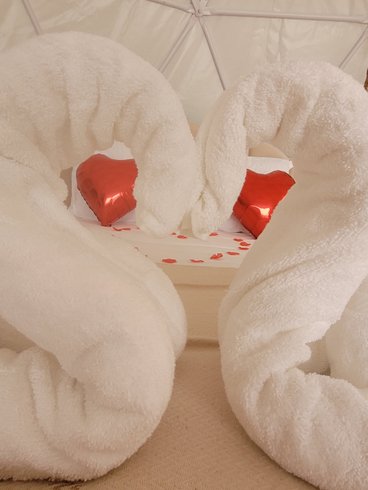 Hébergement AbracadaRoom : Le Dôme romantique du lac de la Cadie & Spa - Image 17