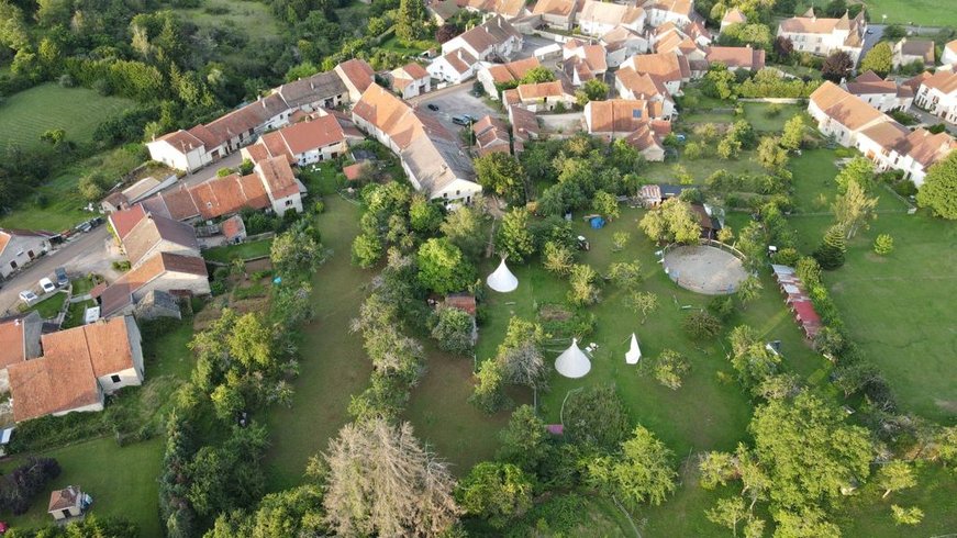 Domaine AbracadaRoom : The Good Time Family Ranch - Image 1