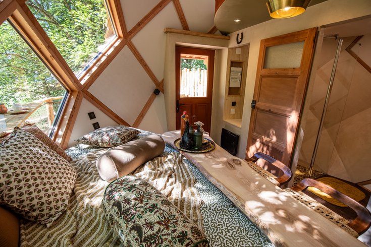Hébergement AbracadaRoom : La Pomme de Pin Perchée, cabane romantique pour 2 - Image 47
