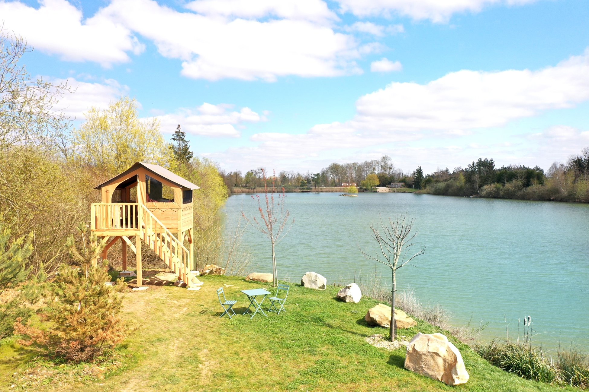 Hébergement UnicStay : Cabane sur pilotis à Gravon