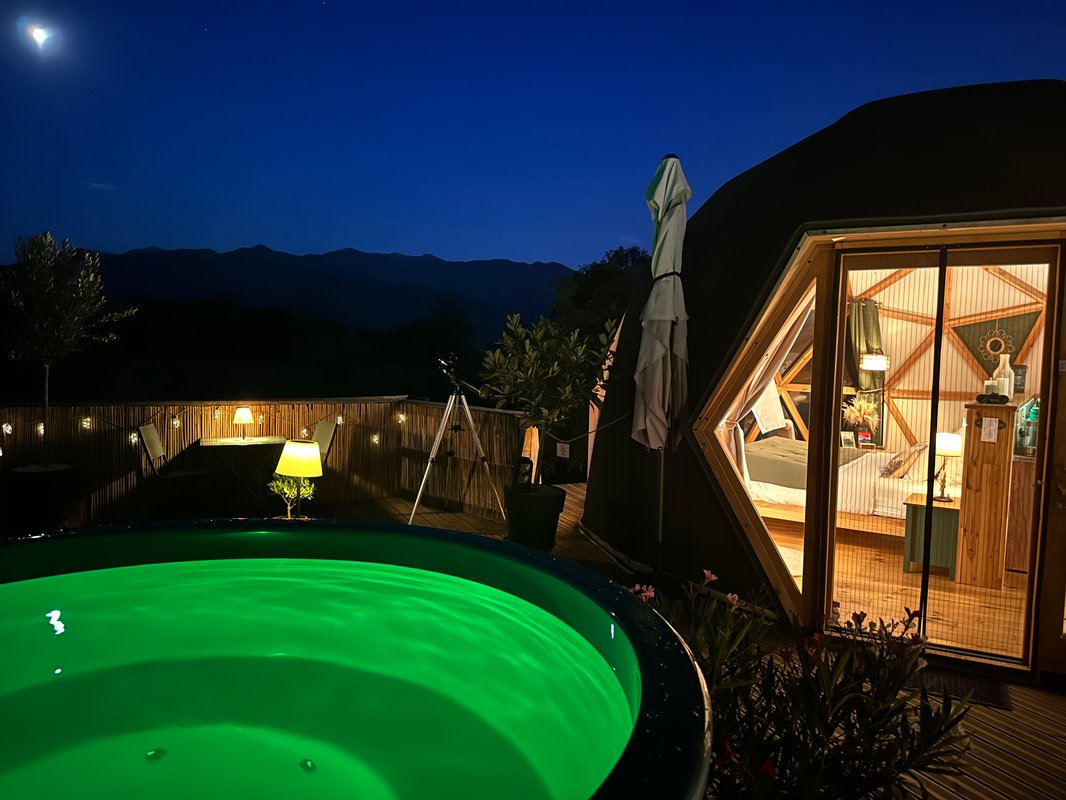 Le dôme de l'étoile du Béarn & Spa à Asson (44)