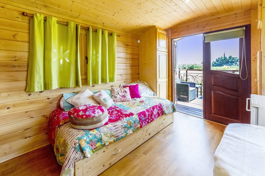 Hébergement AbracadaRoom : La Roulotte Spa Gitane - Image 8