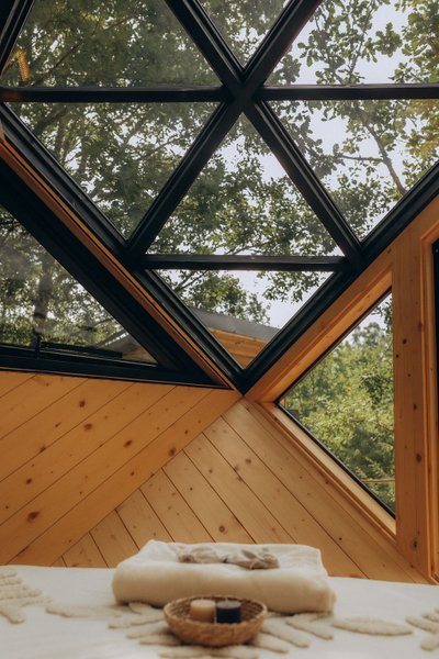 Hébergement AbracadaRoom : Cocon de verre avec Bain Nordique - Image 4