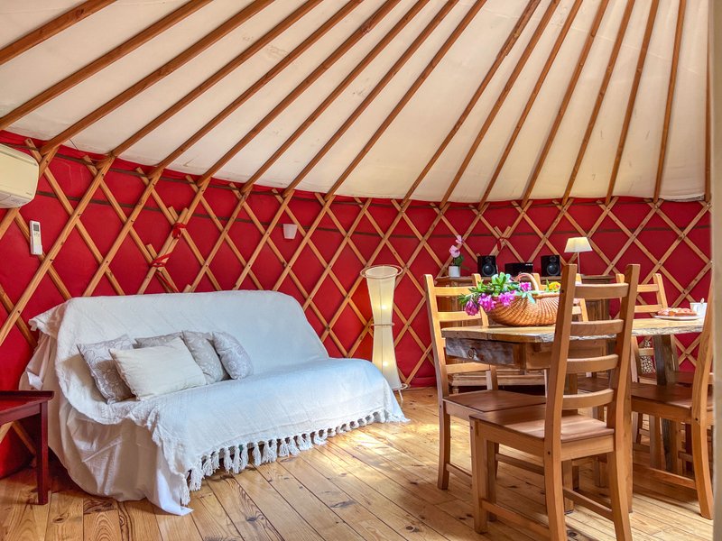 Hébergement AbracadaRoom : La Yourte Passionata - Image 9