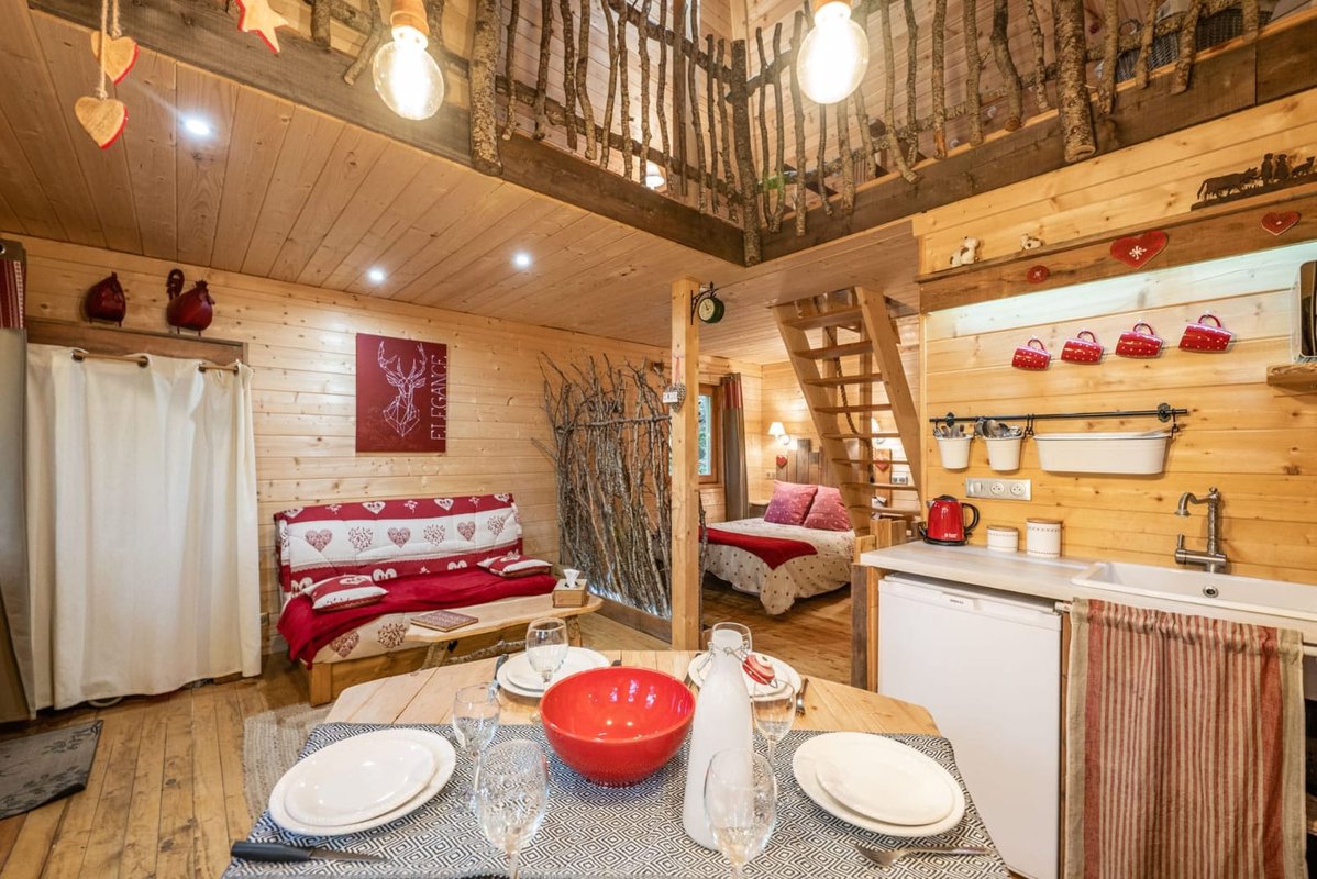 Cabane Spa Les Elfes à Saint Léger Les Mélèzes (10)