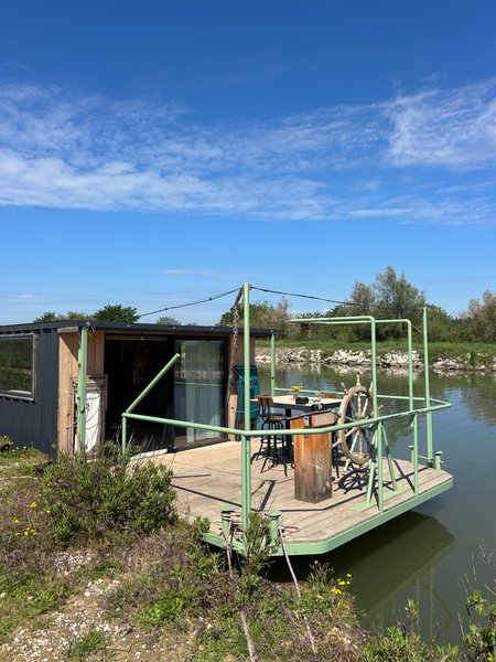Domaine AbracadaRoom : La Cabane à Fleur d’Eau - Image 3