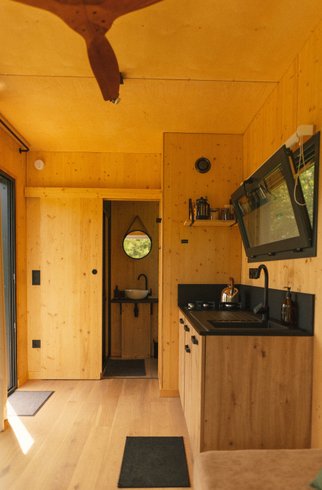 Domaine AbracadaRoom : Parcel Tiny House - en Bourgogne - Image 7