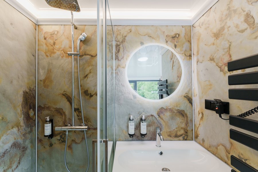 Hébergement AbracadaRoom : Reflet d'Amour & Balnéo - Image 12