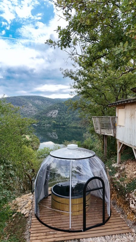 La Sapinière & SPA partagé à Serrières-Sur-Ain (2)