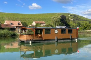 House Boat avec SPA naviguant en Champagne