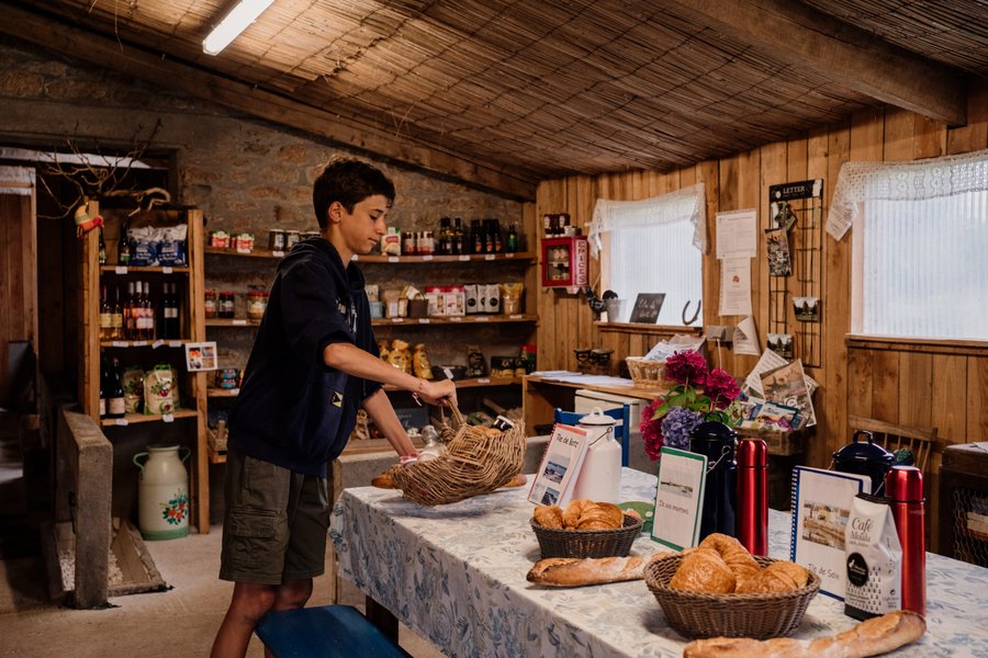 Domaine AbracadaRoom : Un Lit Au Pré -  La ferme de Penquelen - Image 17