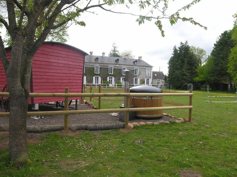 Domaine AbracadaRoom : Domaine de Valmeray - Image 1