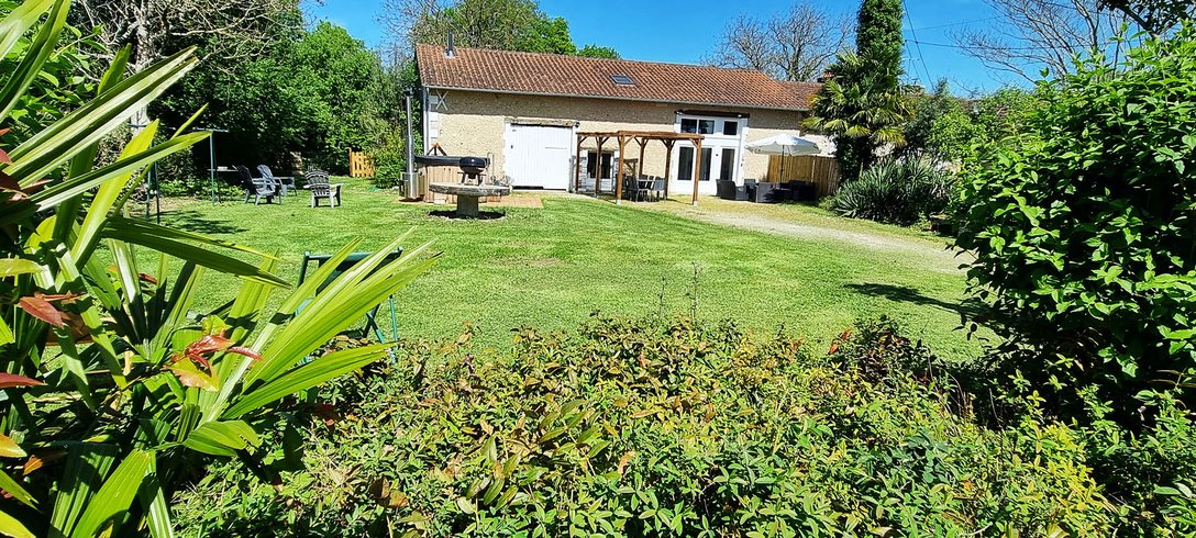 Domaine AbracadaRoom : Gite La Petite Clavelie - Image 2