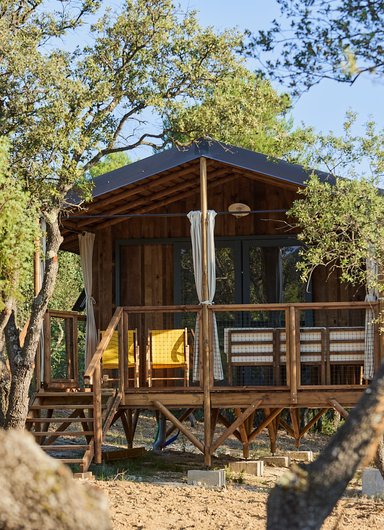 Ecolodge Cade & piscine à Villelaure