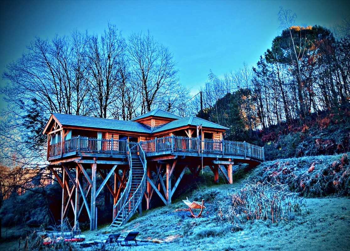 Cabane La Douce Parenthèse & Spa & Sauna à Brive La Gaillarde (3)
