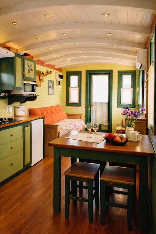 La Roulotte des Clartés & Bain nordique à Antully (6)