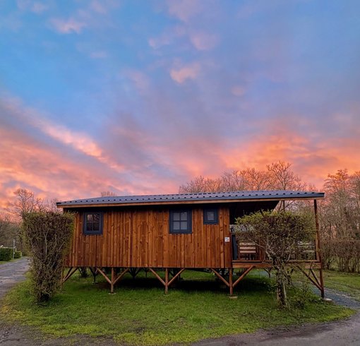 Hébergement AbracadaRoom : Cabane Premium - Image 1