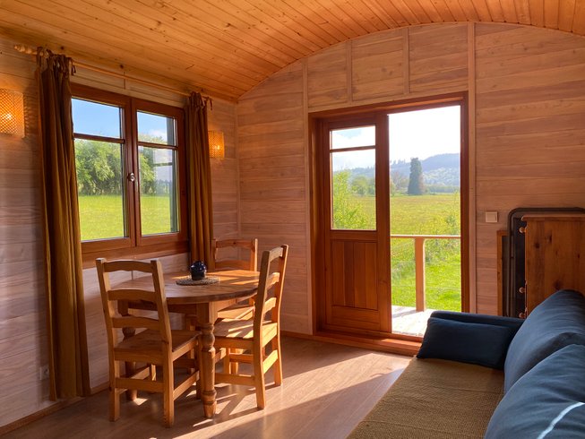 Hébergement AbracadaRoom : La roulotte du verger - Image 11