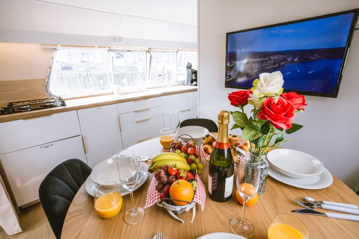 Domaine AbracadaRoom : Nightboat Péniche - Les gites de Dordogne - Image 9