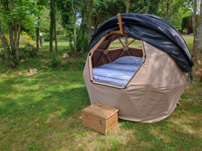 Hébergement AbracadaRoom : Dodôme étoilé - La mini-bulle, la tête dans les étoiles. - Image 1