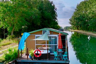 Cottage Flottant Insolite