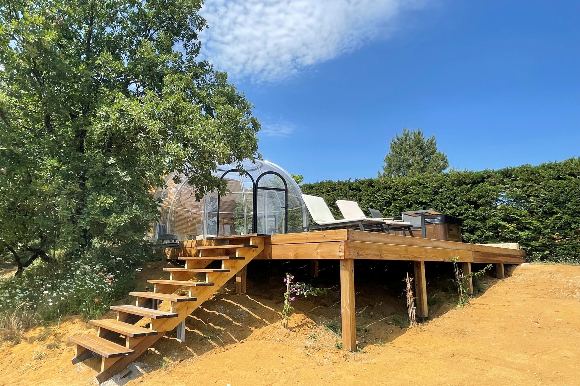 Hébergement UnicStay : La Bulle StélléA SPA Privatif, Domaine CollinéA en Drôme Des Collines à Bathernay