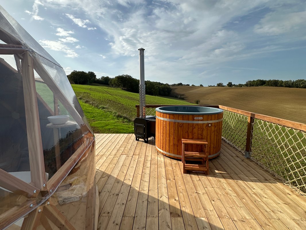 La butte et son bain nordique à Grazac (13)