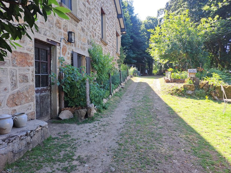 Hébergement AbracadaRoom : Le Refuge d'Yzeron - Image 60