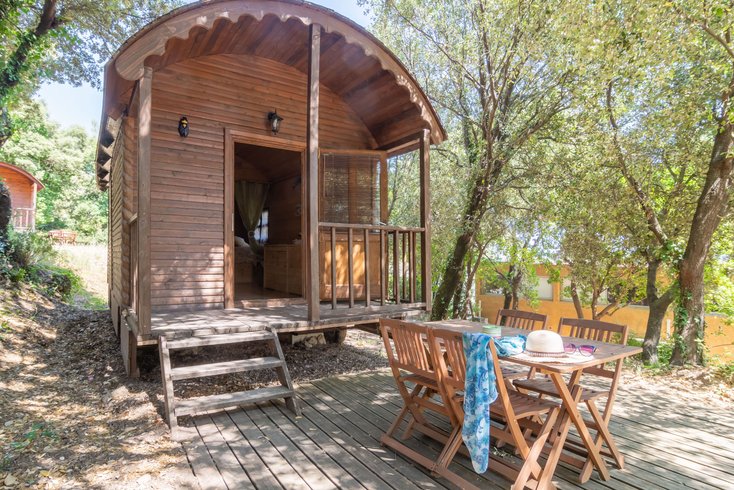 Hébergement AbracadaRoom : Roulotte Provençale - Image 1