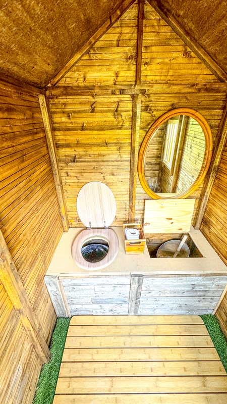 Chalet en verre sous une pluie d’étoiles à Lantosque (57)