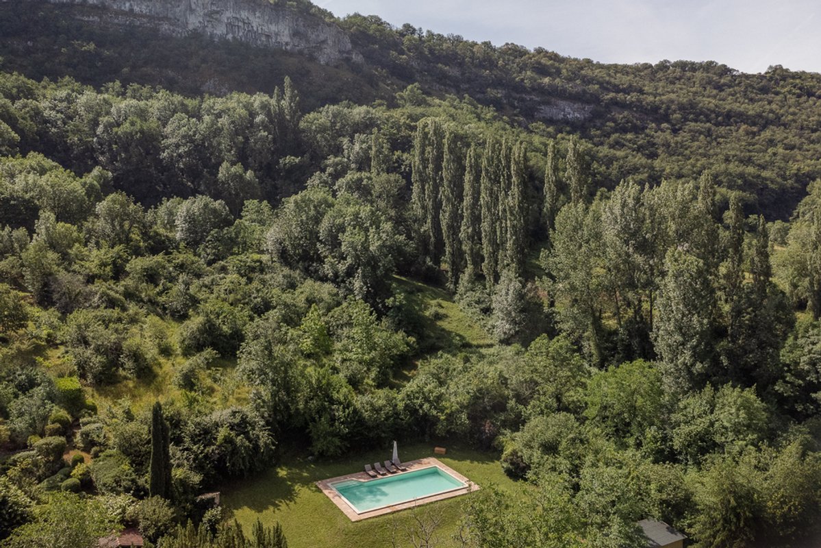 Manoir de Laroque Delprat - Chambre deluxe Leda à Autoire (7)