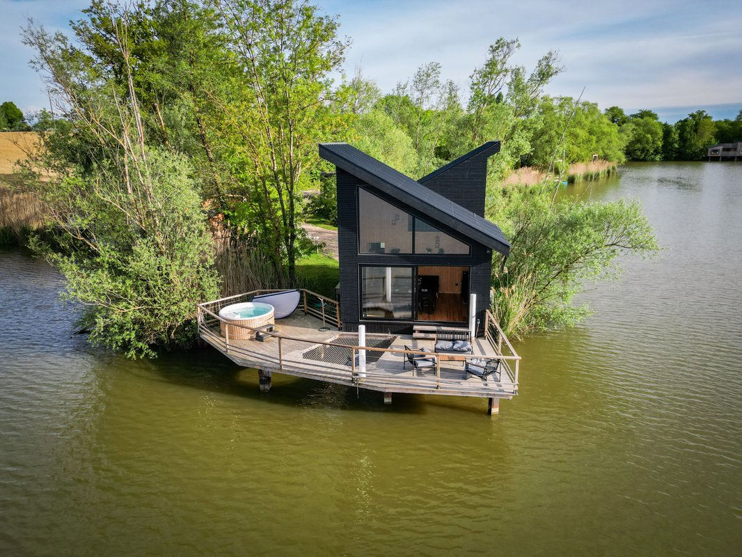Cabane Spa  Design 6 pers à Bâgé-Dommartin (12)