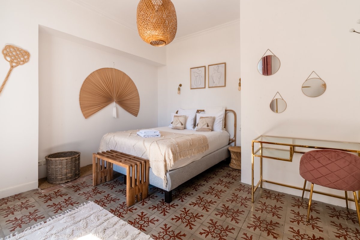 Maison de maître 4* avec piscine & jardin (6 pers.) à Magalas (6)
