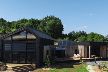 Hestia + Freya : Ecolodge de luxe avec 2 bains nordiques pour 2-14 personnes à Saint-Mards-En-Othe (1)