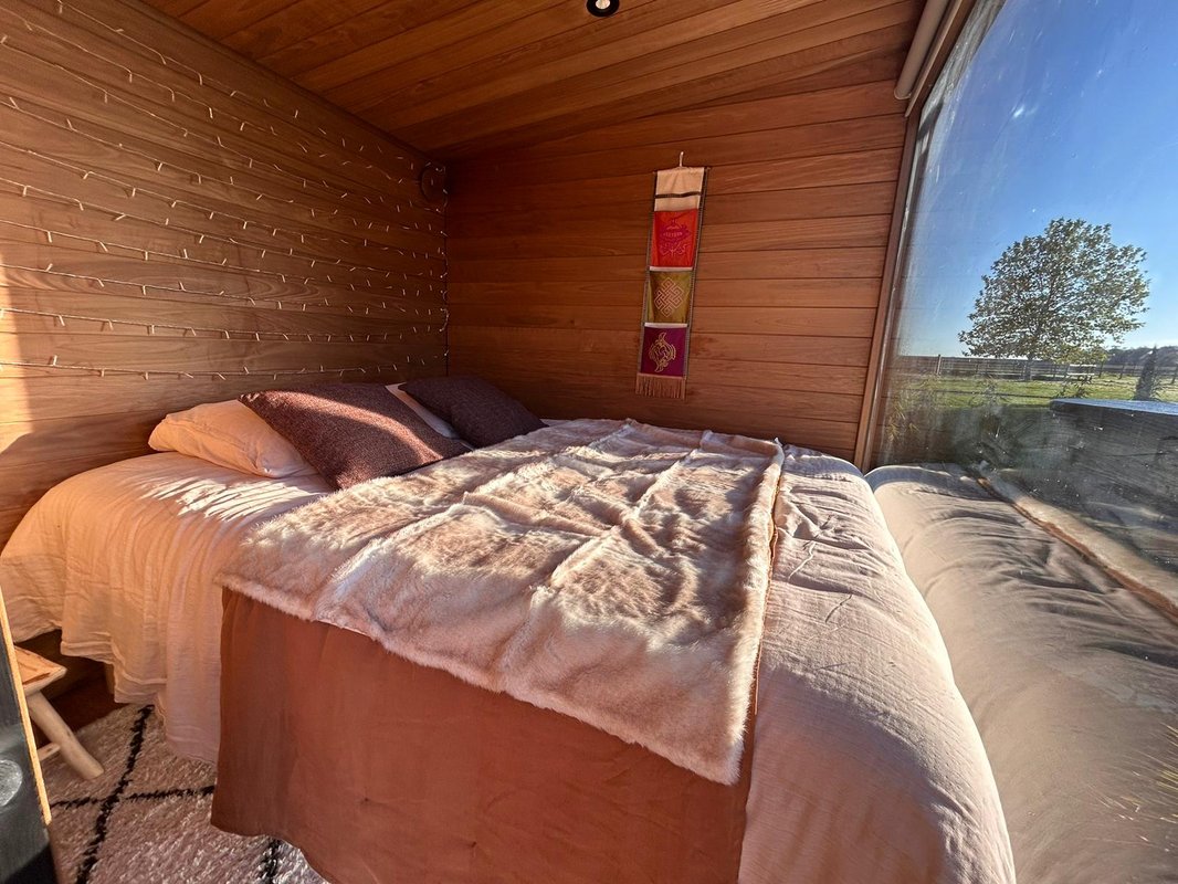 Ayurveda Forest Lodge – Dîner, Massage & Sauna, bain nordique à Céré-La-Ronde (1)