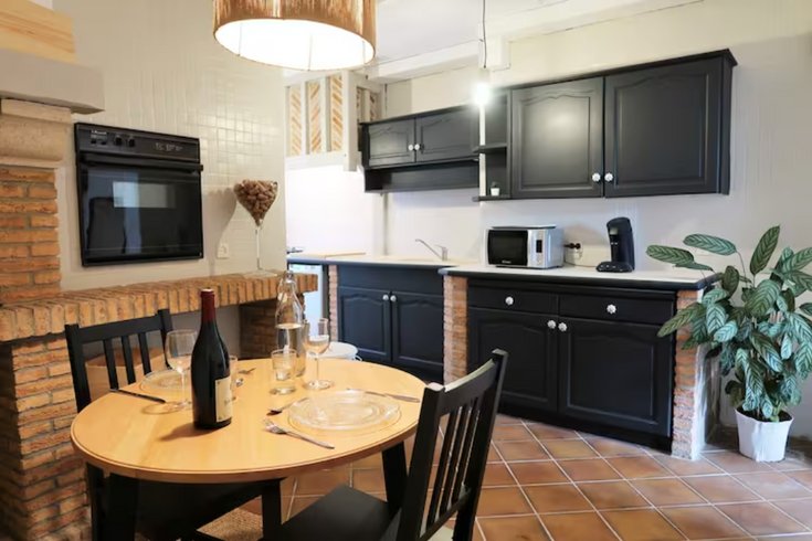 Hébergement AbracadaRoom : La Suite love room & Spa & Port de plaisance - Image 5