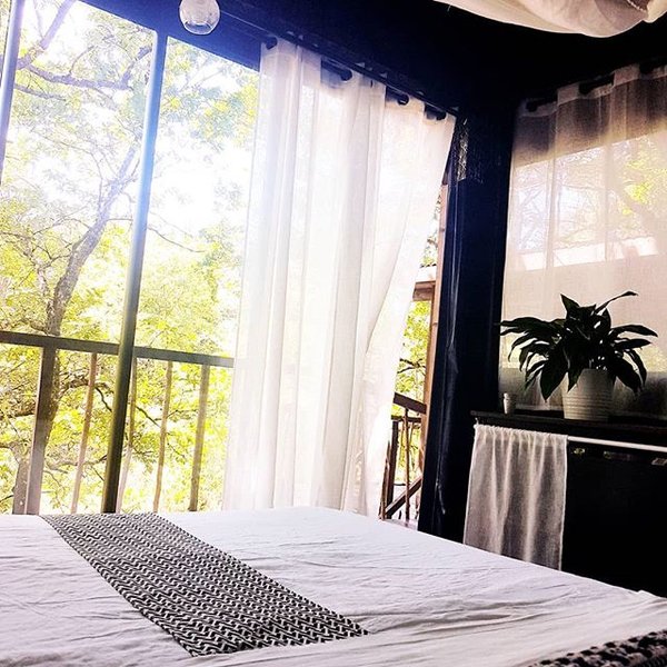 Hébergement AbracadaRoom : Réminiscence : la Cabane Spa dans les arbres - Image 11