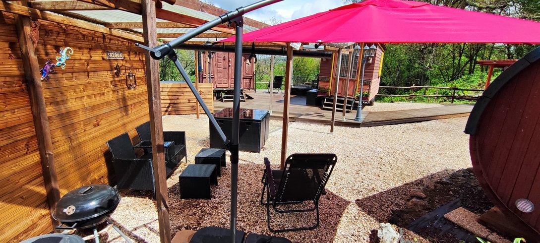 Domaine AbracadaRoom : Gite roulotte de l'Alchimiste - Image 2