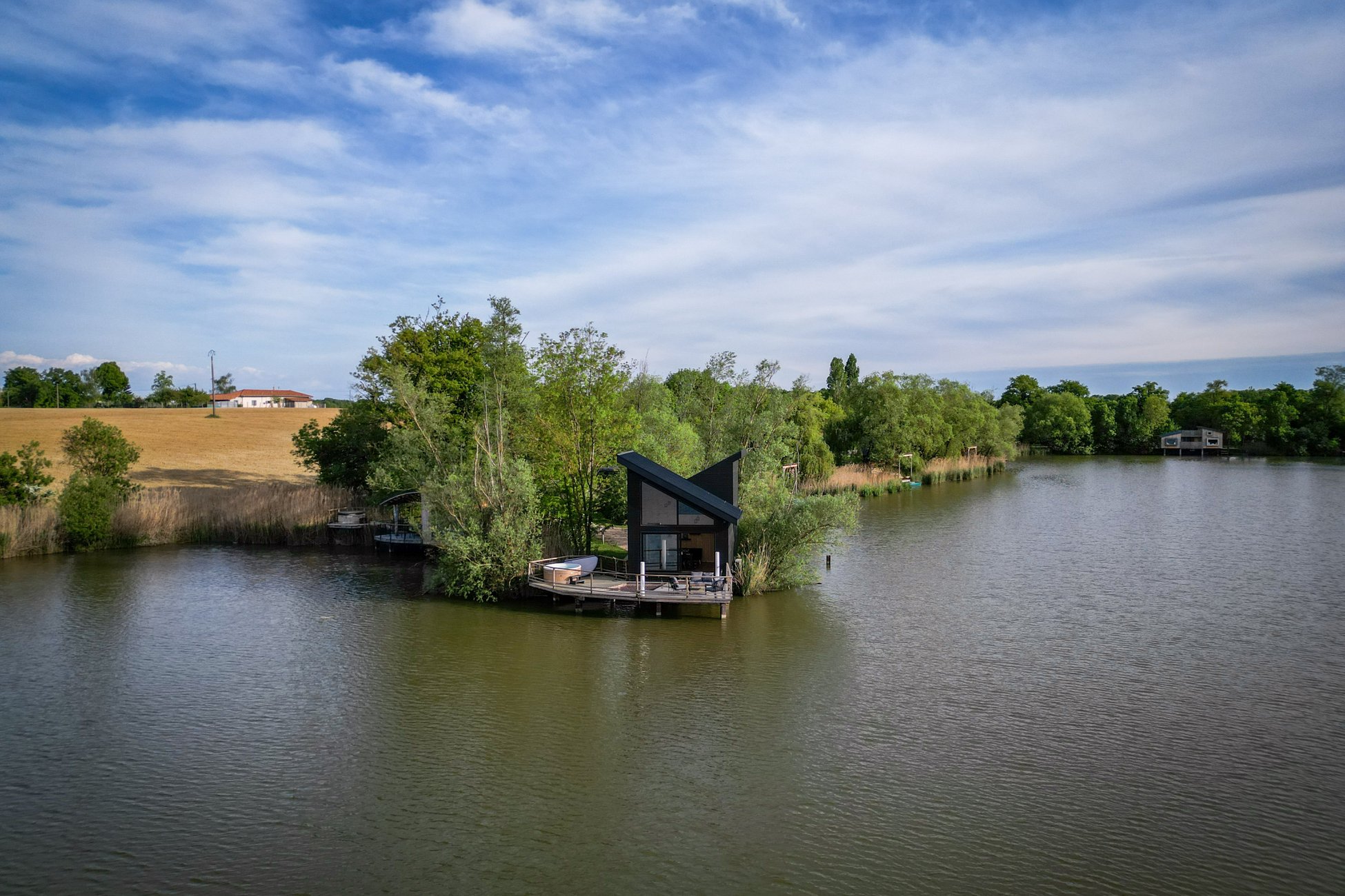 Hébergement UnicStay : Cabane Spa  Design 6 pers à Bâgé-Dommartin