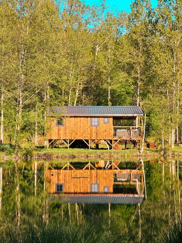 Hébergement AbracadaRoom : Lodge sur pilotis, étang privé, nature et biodiversité à Sarlat - Image 2